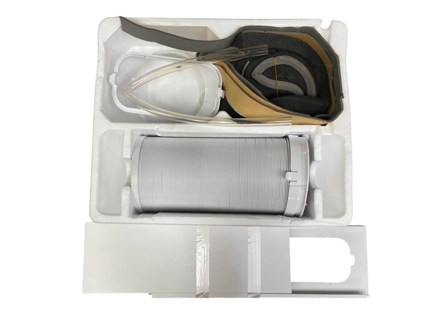 Toshiba PX0811CWRU 8,000 BTU 115-Volt Smart Portable Air Conditioner (READ DESC)