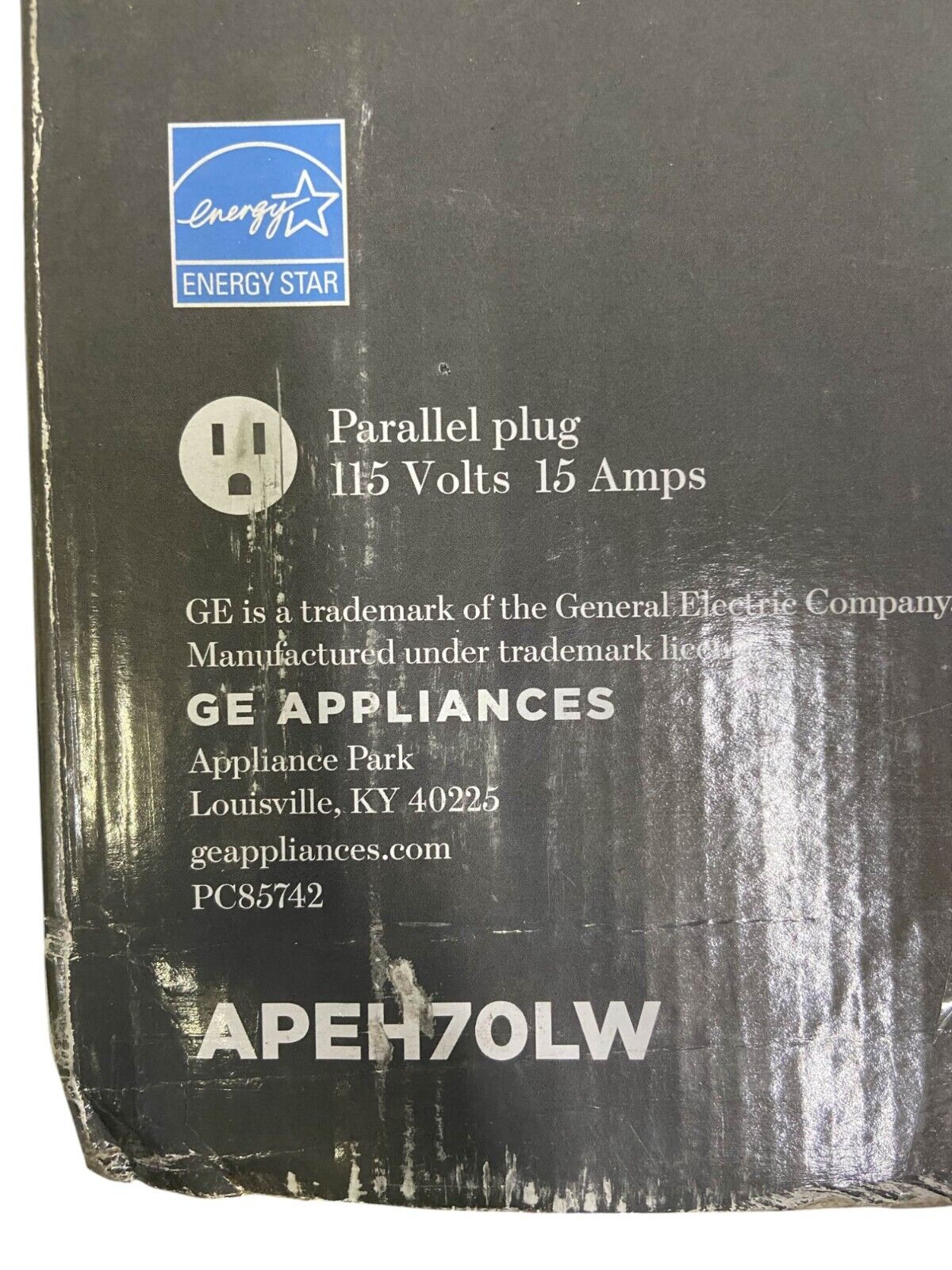 GE APEH70LW 70-Pint w/ Built-in Pump Dehumidifier