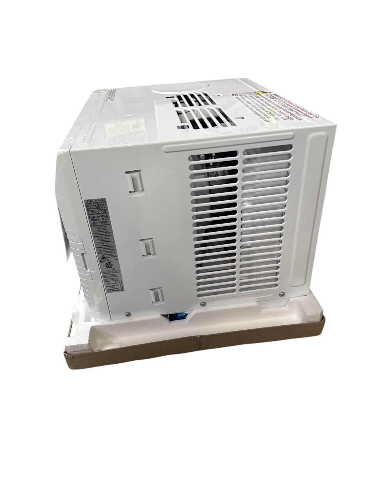 Frigidaire 6 000 BTU Window Air Conditioner with Remote White (FHWC063TB1)